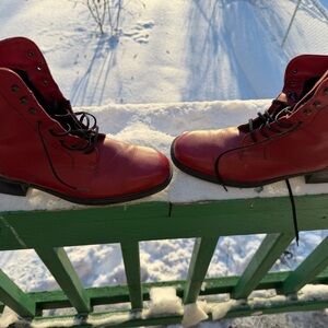 Santana Canada Red Leather Lace Up Boots